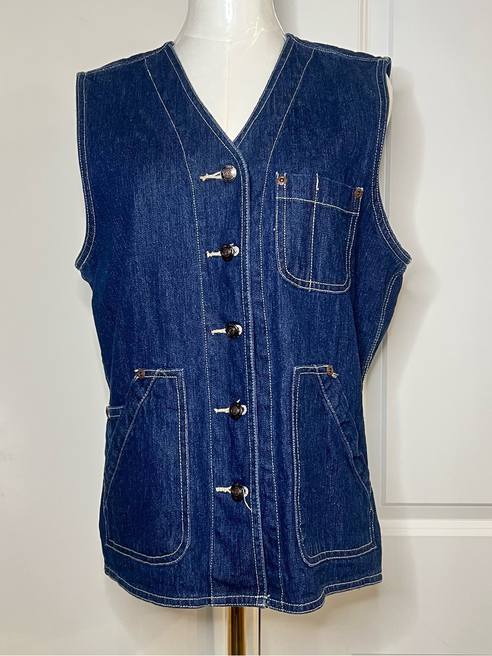 Vintage St Johns Bay Womens Denim Button Up Vest Size M Dark Blue Pockets 90's